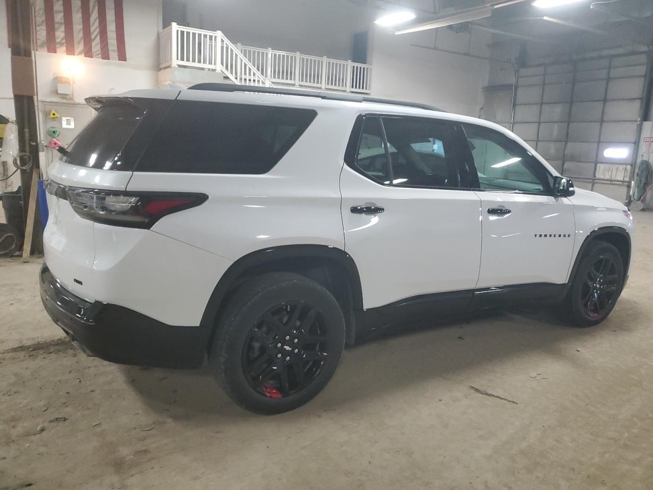 2021 CHEVROLET TRAVERSE P - Фото 3