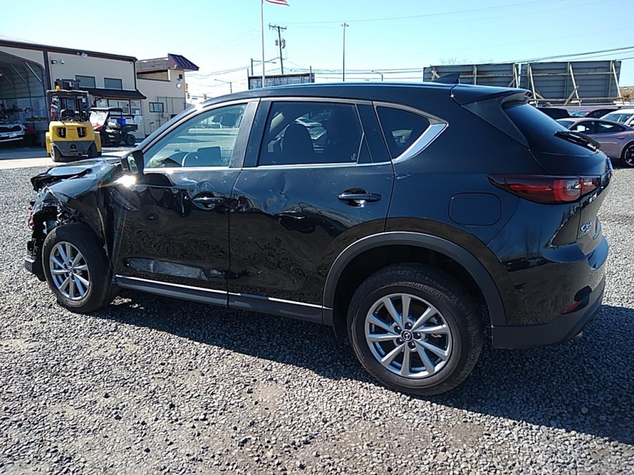 2023 MAZDA CX-5 PREFE - Image 4