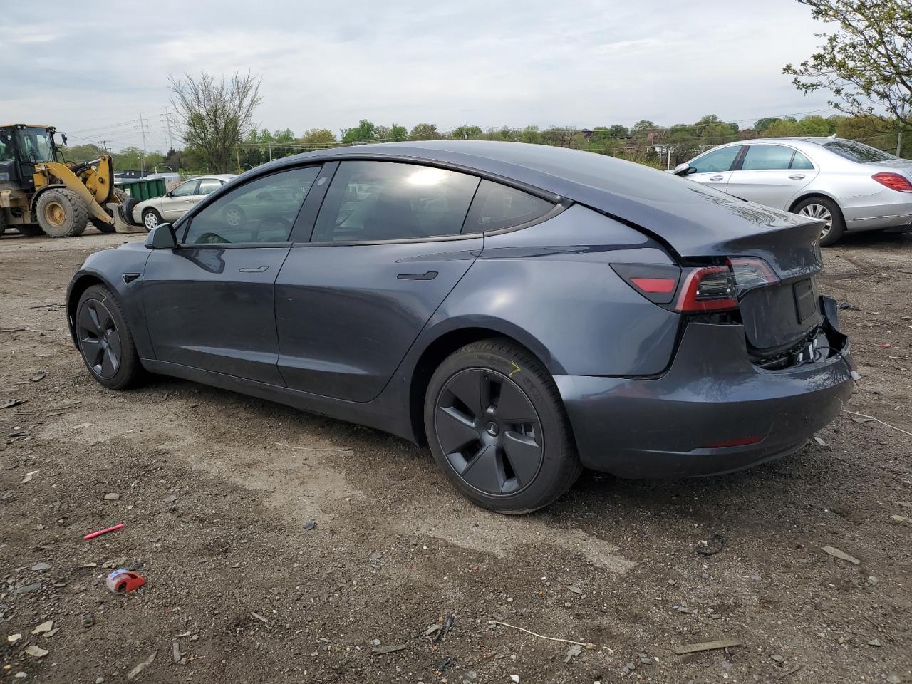 2023 TESLA MODEL 3 - Фото 2