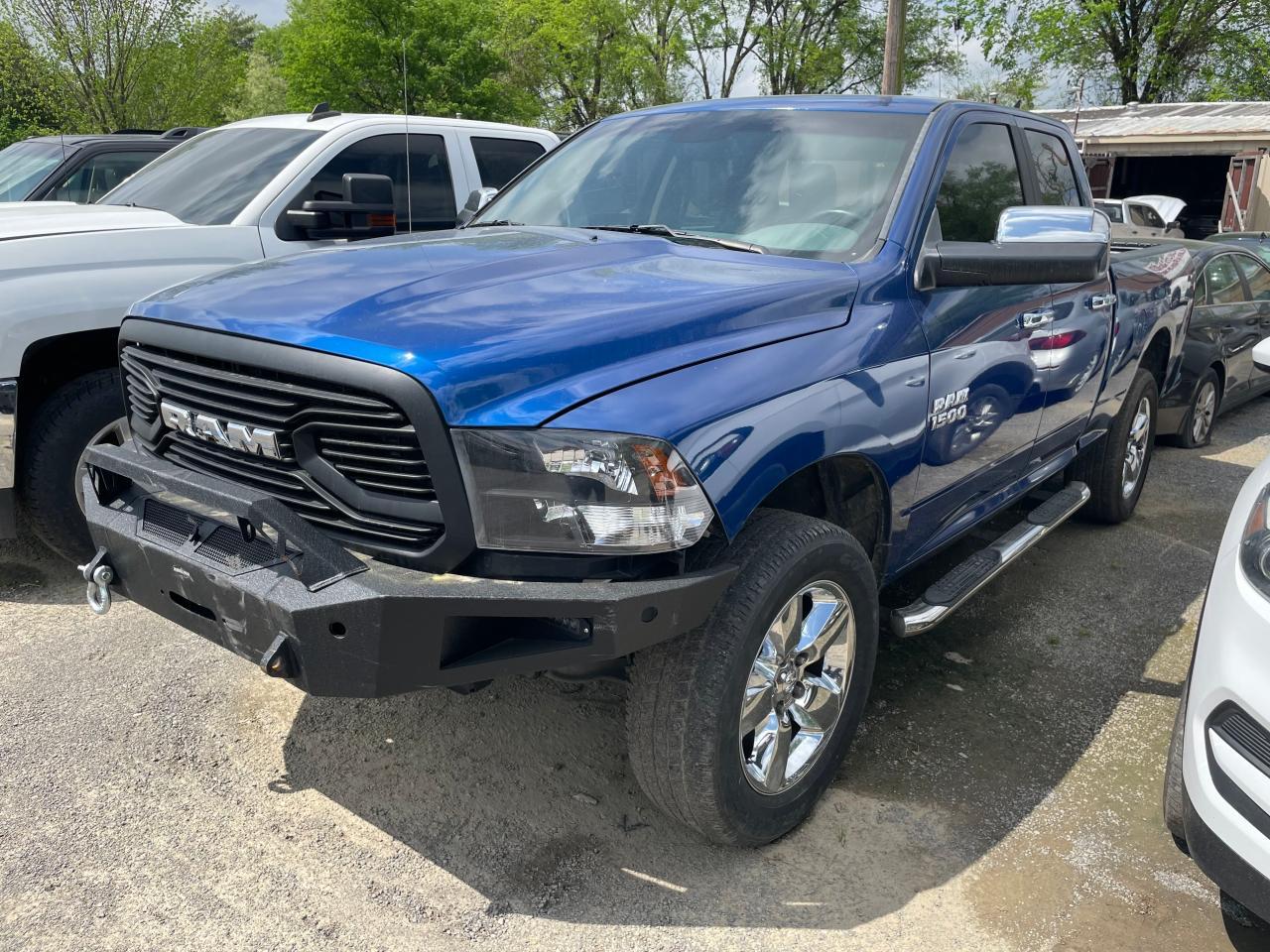2017 RAM 1500 SLT - Image 2