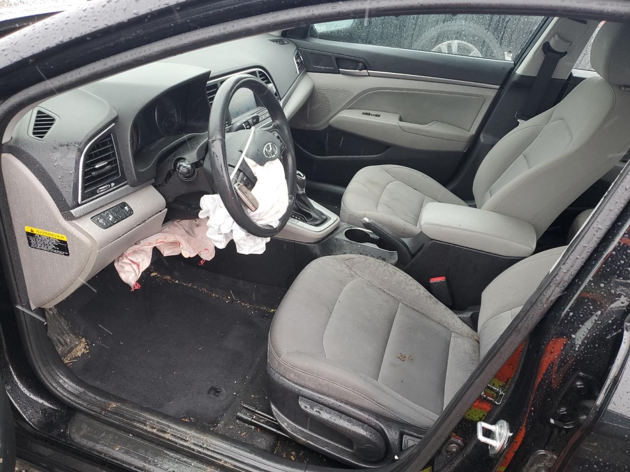 2018 HYUNDAI ELANTRA SE - Image 7