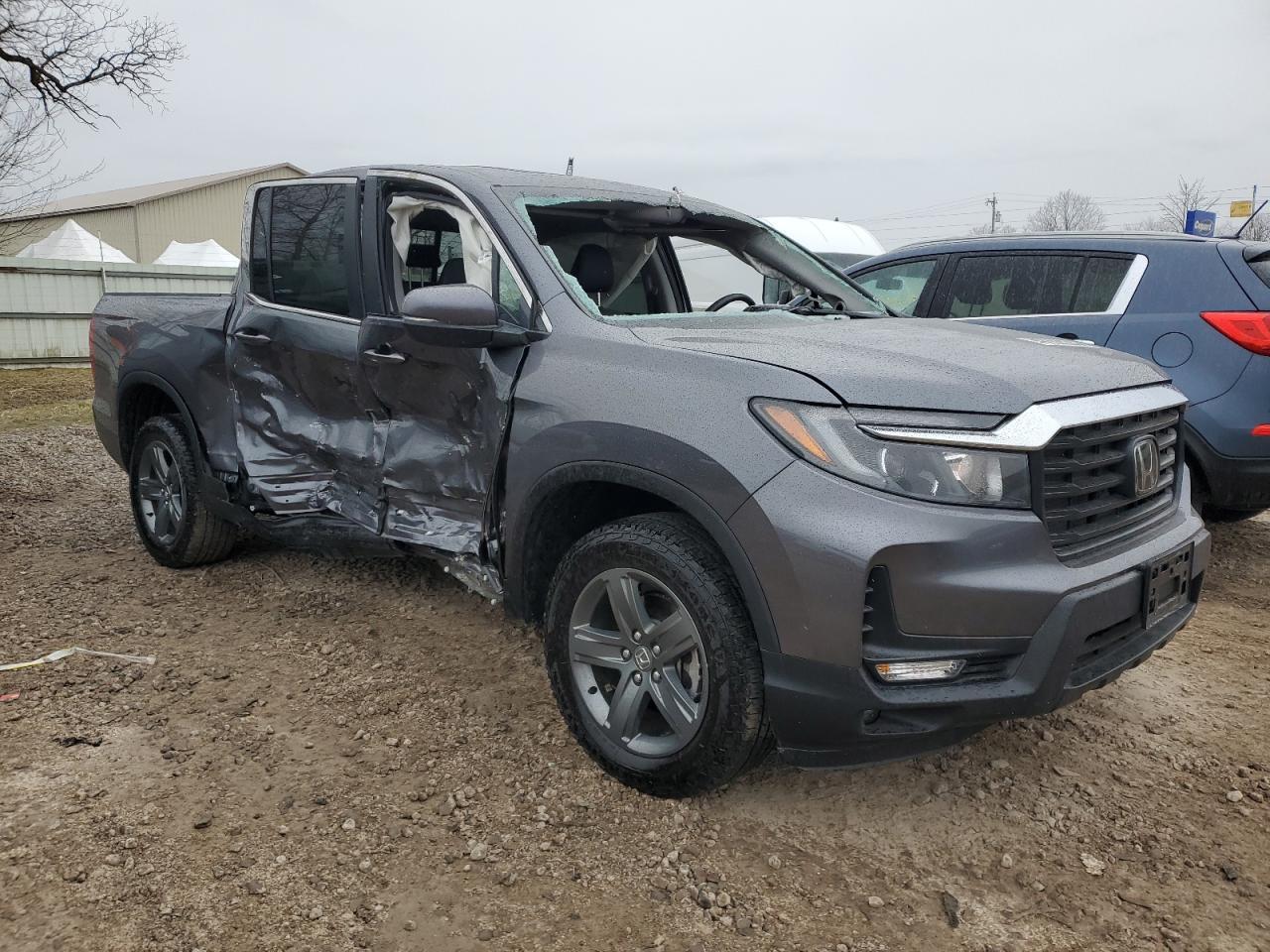 2022 HONDA RIDGELINE - Image 4