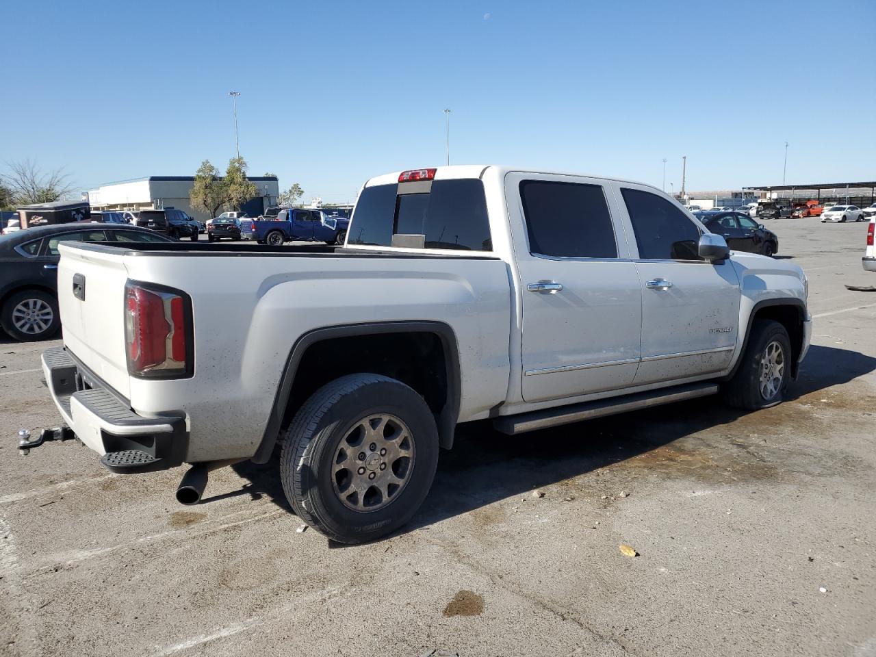 2017 GMC SIERRA K15 - Image 3