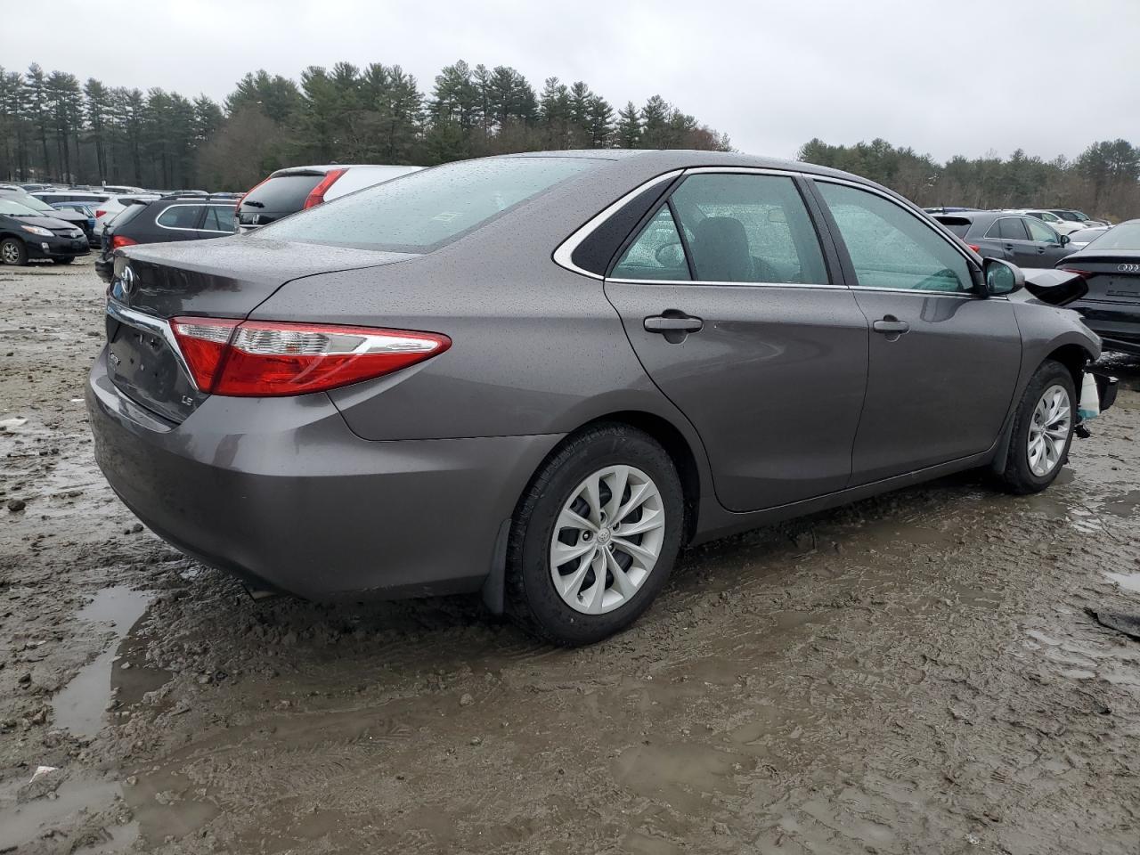 2016 TOYOTA CAMRY LE - Фото 3