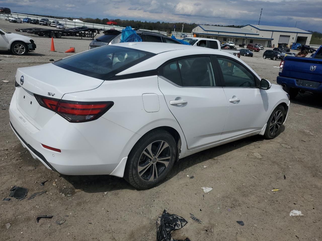 2020 NISSAN SENTRA SV - Фото 3
