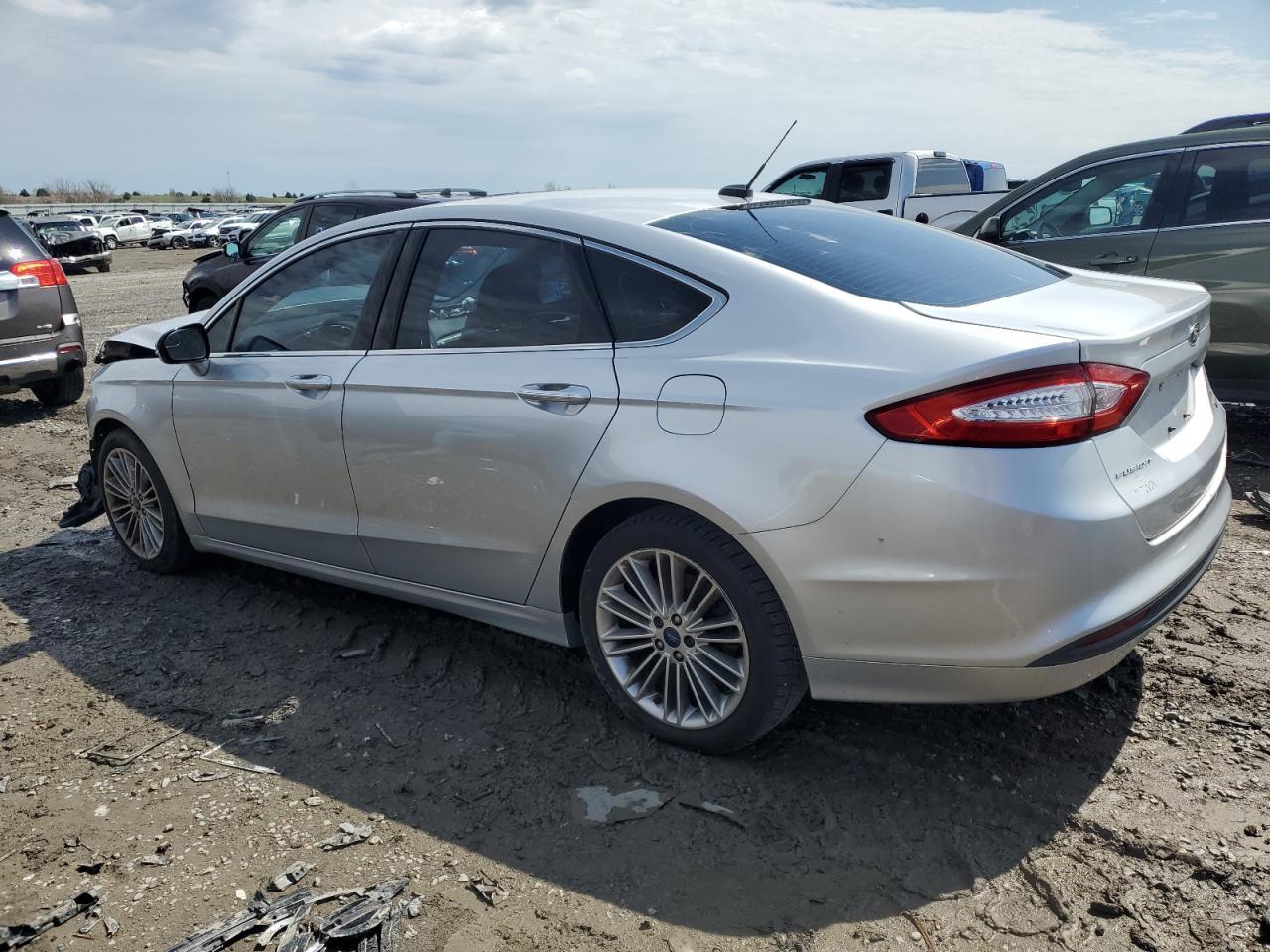 2014 FORD FUSION SE - Image 2