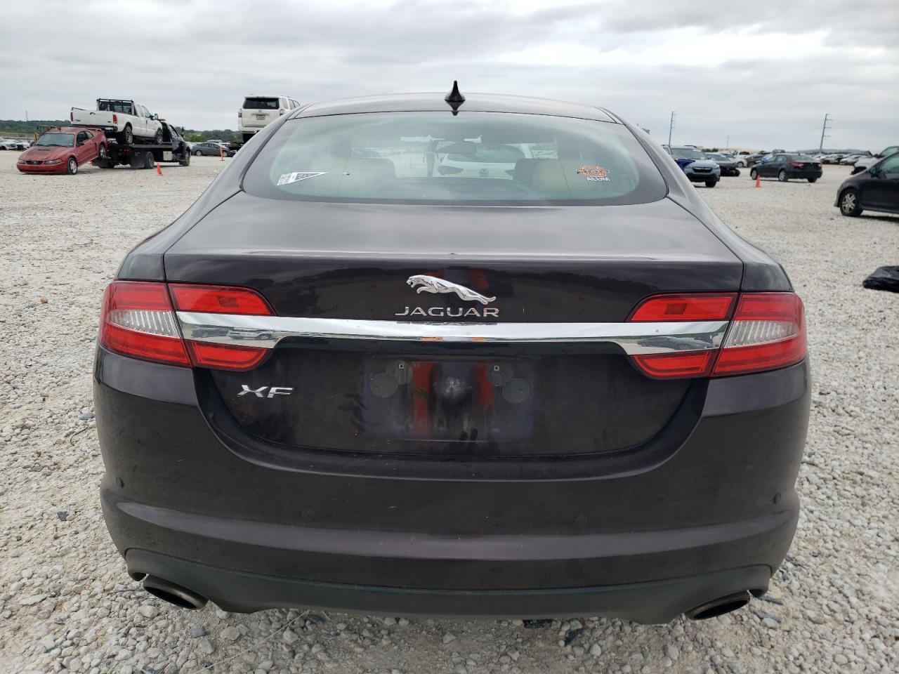 2014 JAGUAR XF - Фото 6