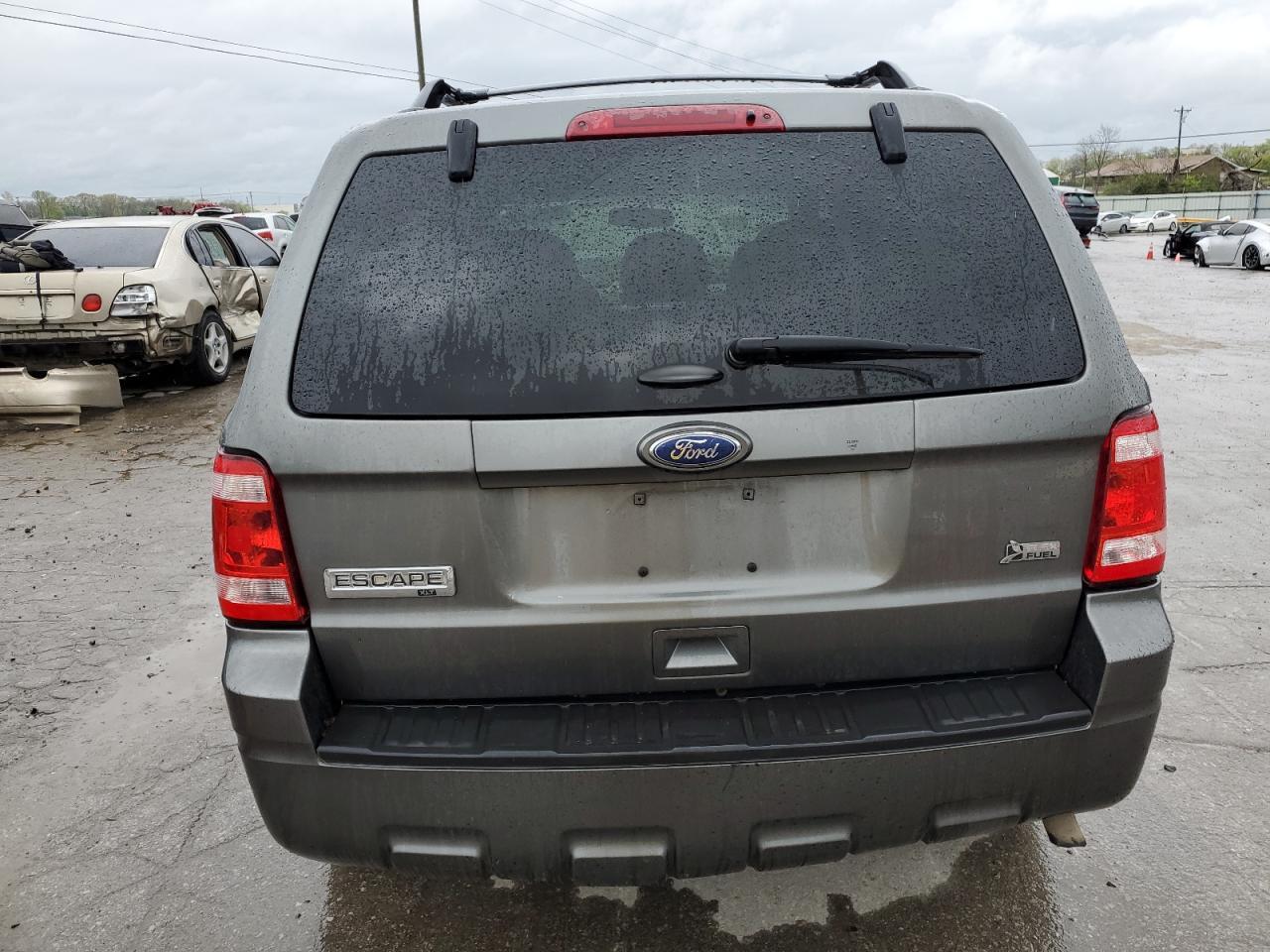 2012 FORD ESCAPE XLT - Image 6