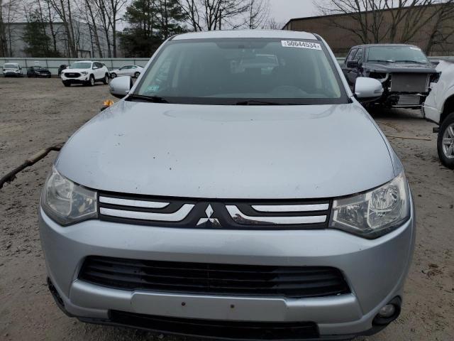 2014 Mitsubishi Outlander Se - Image 5