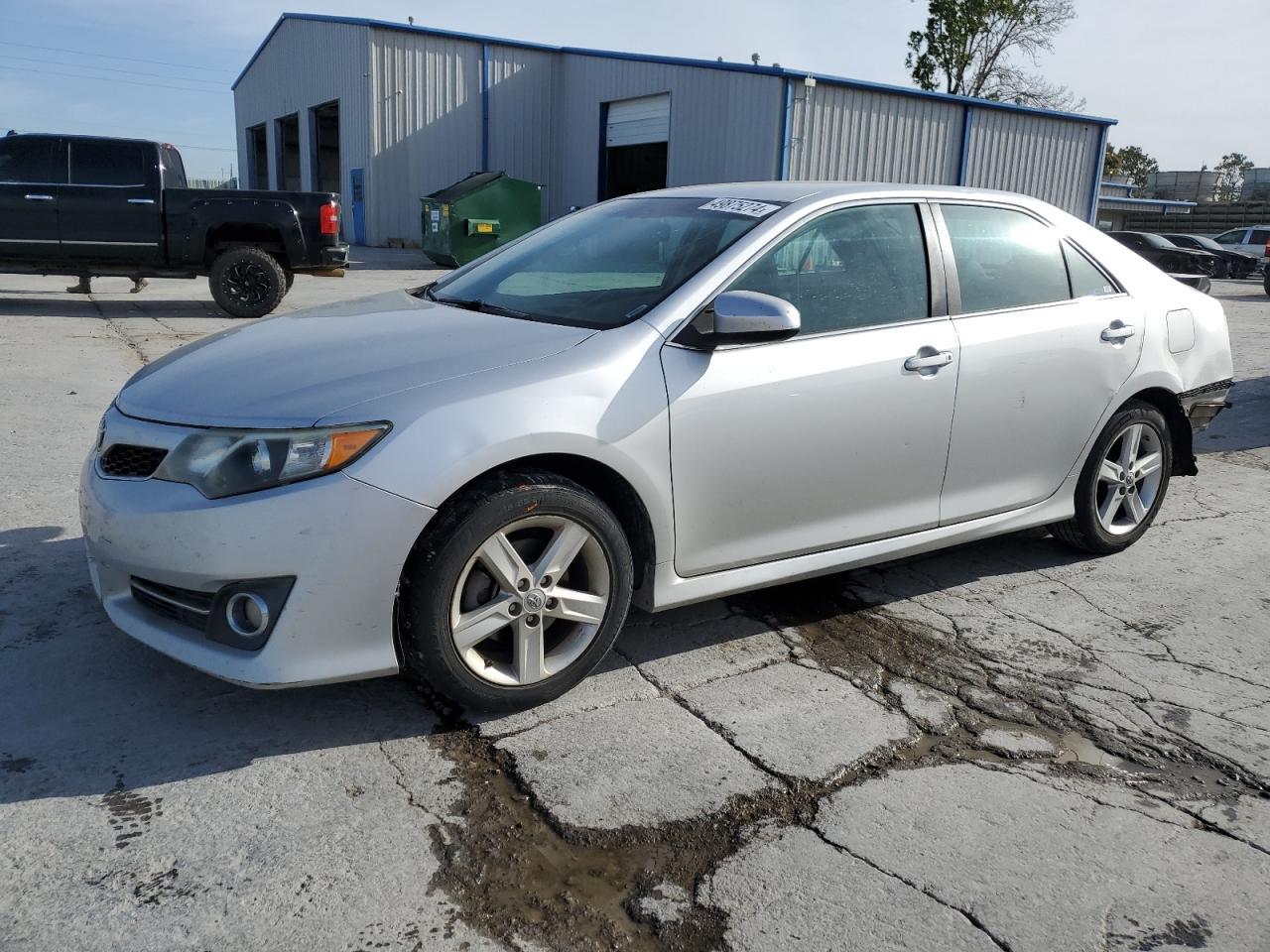 2013 TOYOTA CAMRY L car image