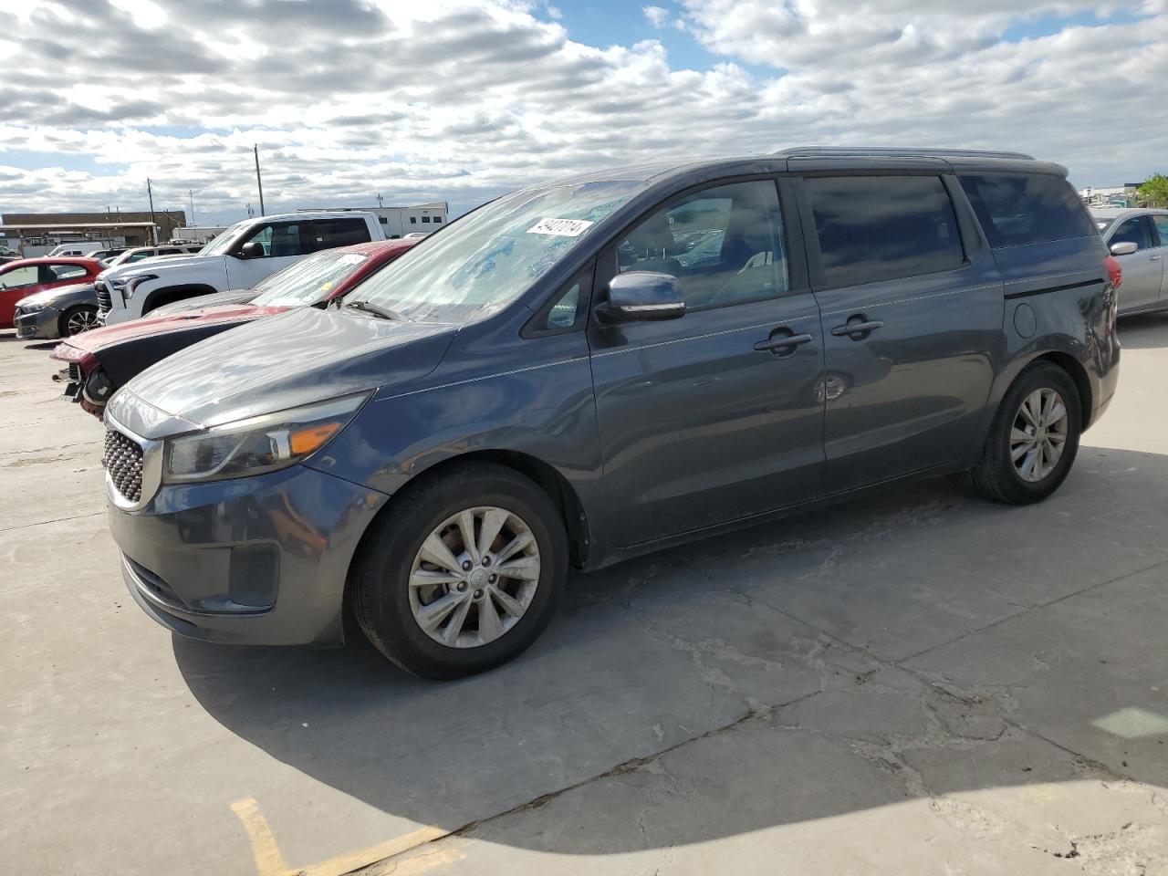 2016 KIA SEDONA LX