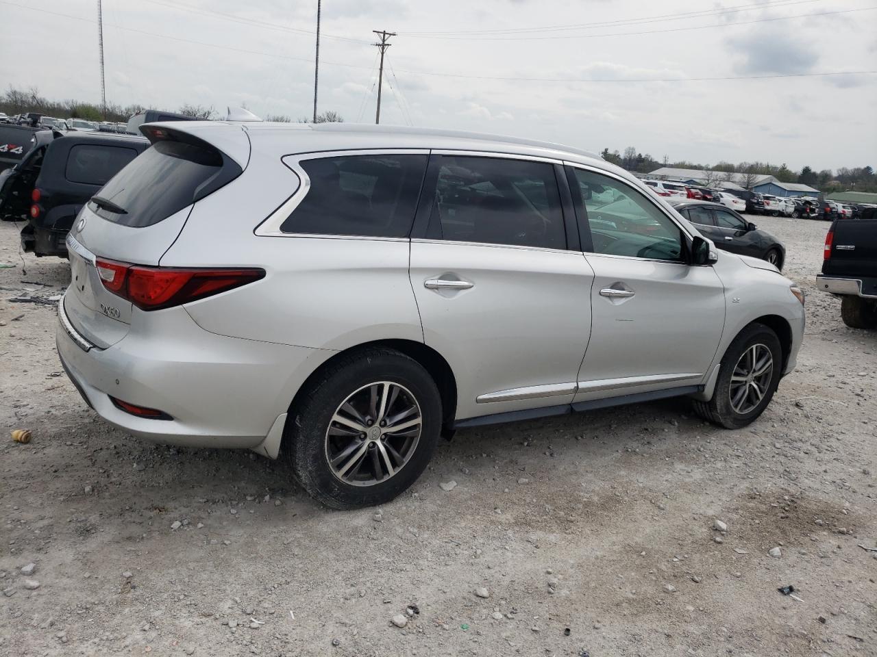 2016 INFINITI QX60 - Фото 3
