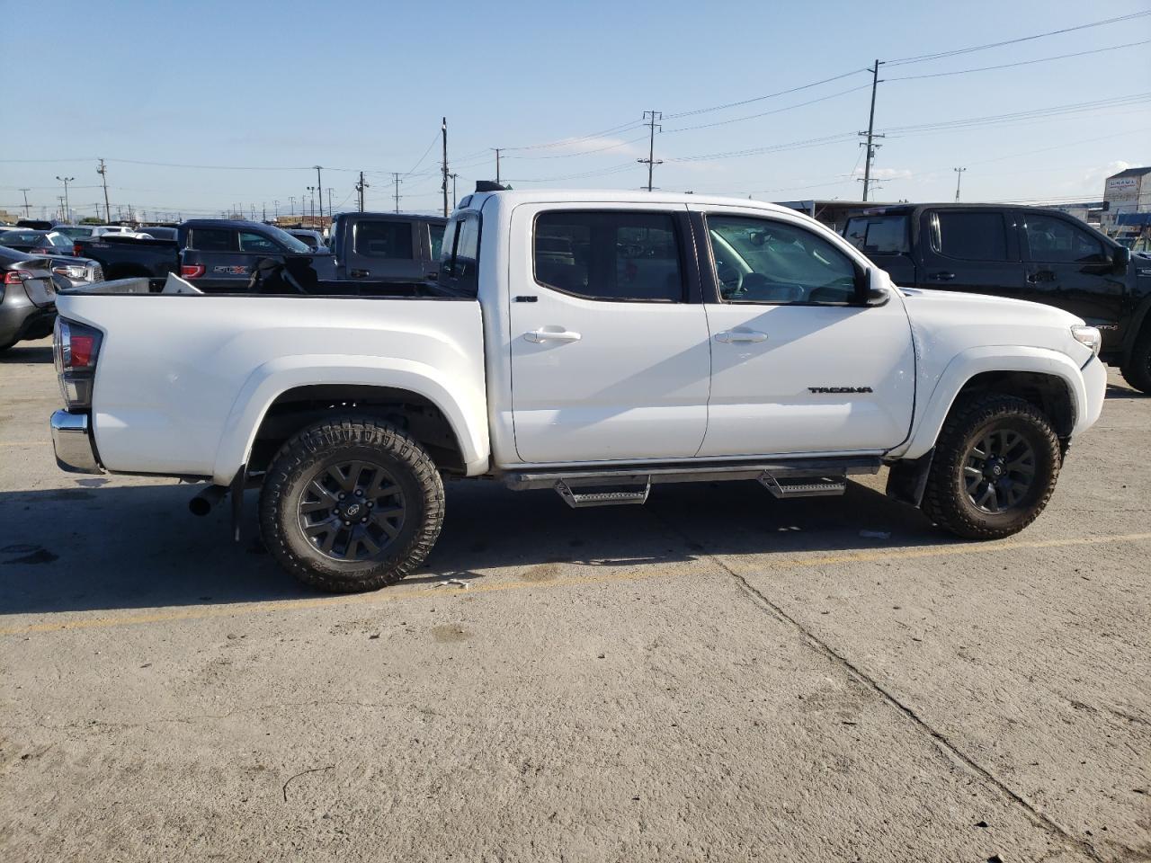 2023 TOYOTA TACOMA DOU - Фото 3