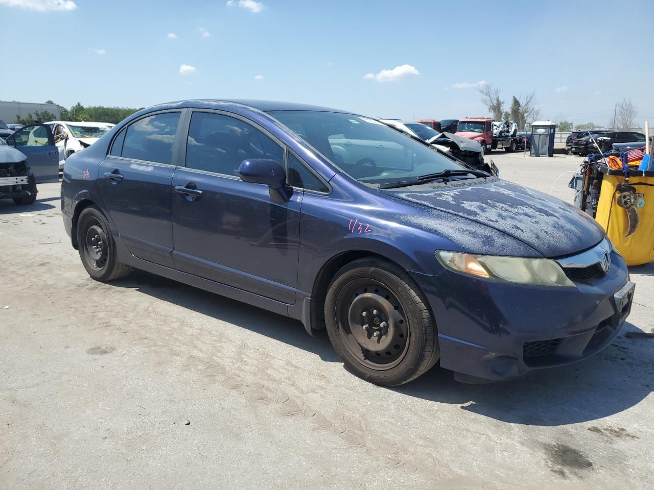 2011 HONDA CIVIC LX - Фото 4