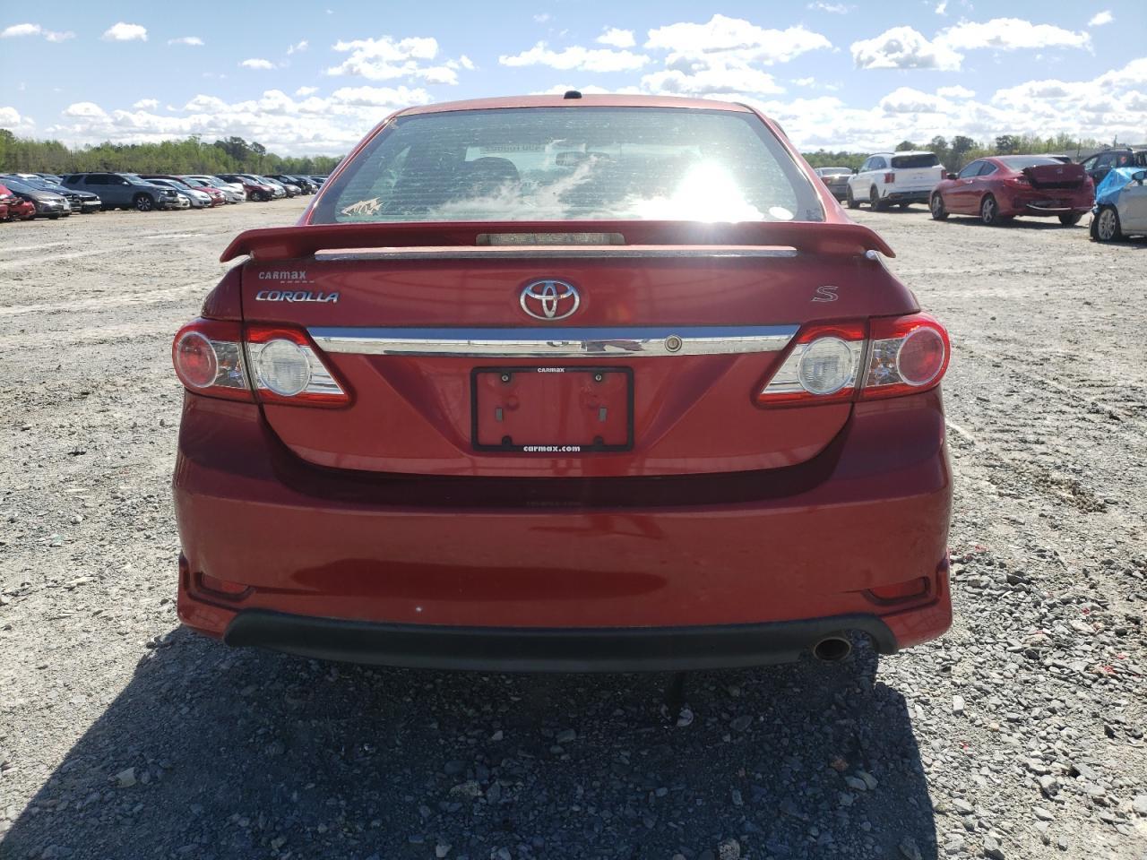 2013 TOYOTA COROLLA BA - Фото 6