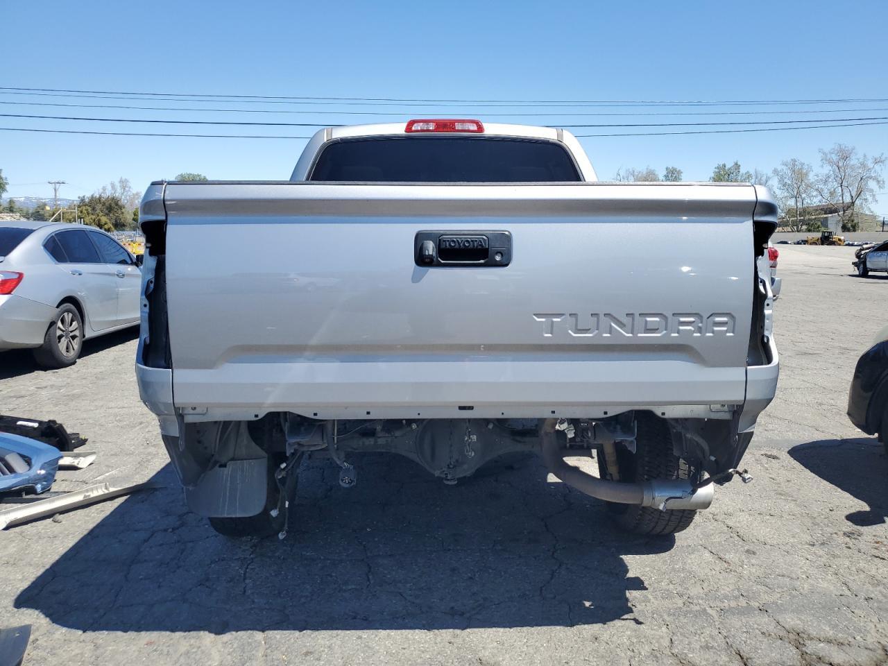2015 TOYOTA TUNDRA CRE - Image 6