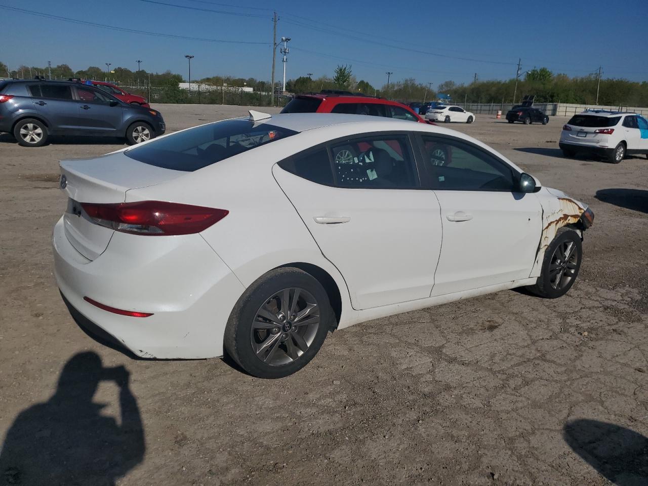 2018 HYUNDAI ELANTRA SE - Image 3