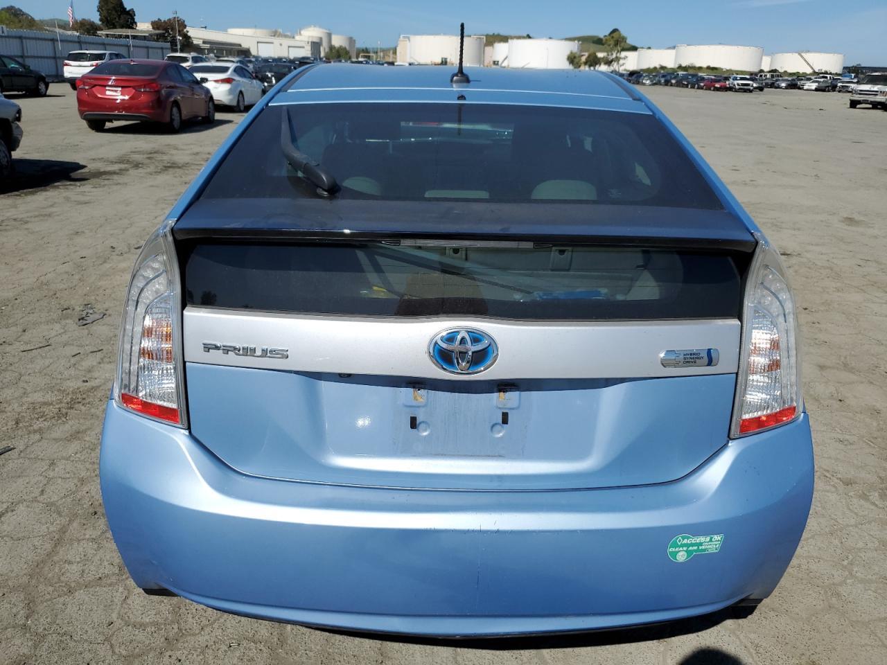 2014 TOYOTA PRIUS PLUG - Image 6