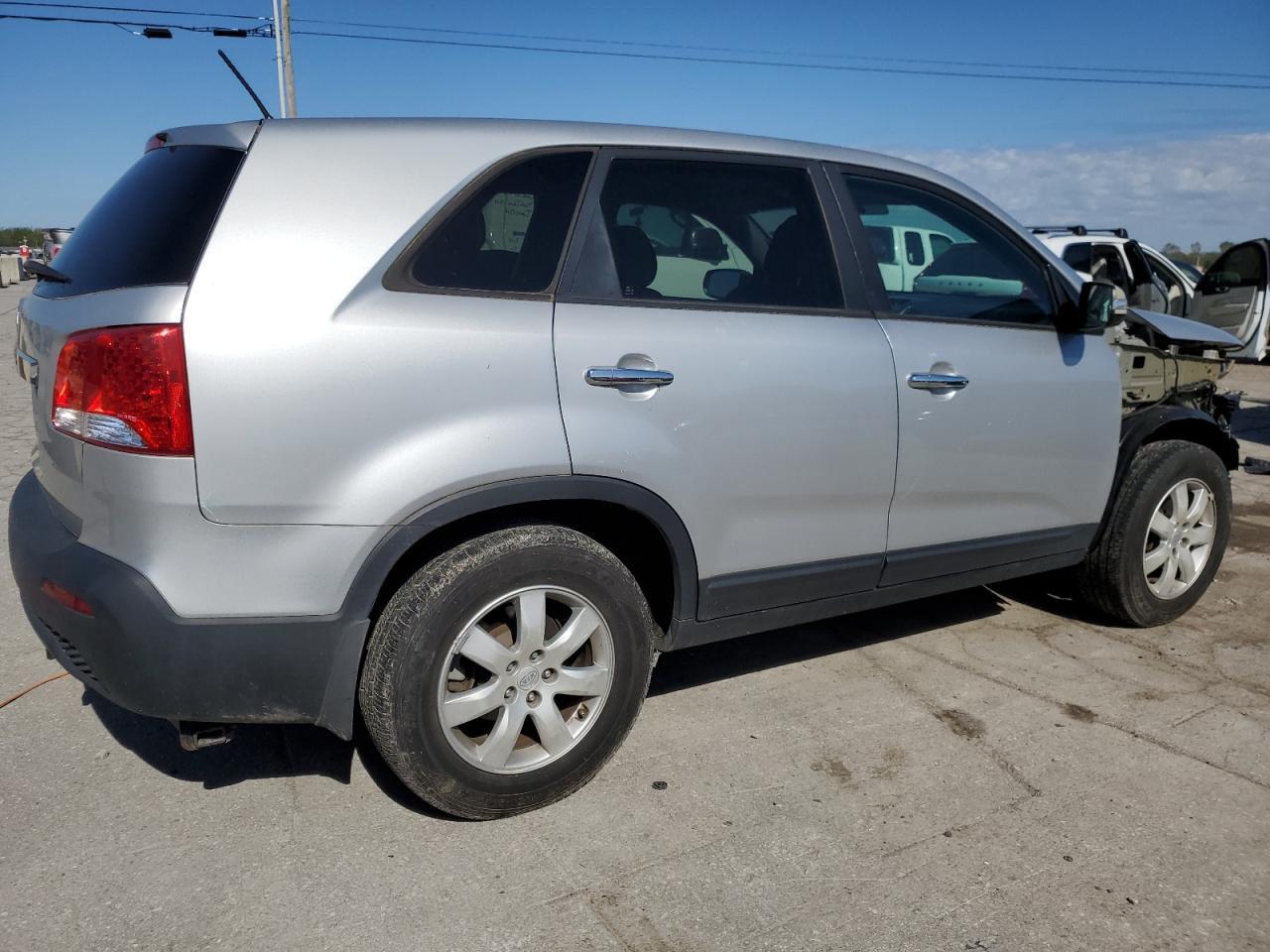2012 KIA SORENTO BA - Image 3