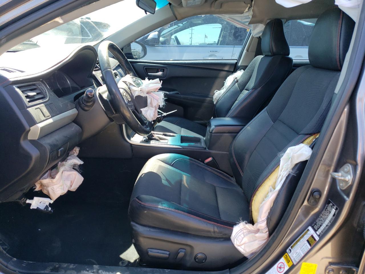 2016 TOYOTA CAMRY LE - Фото 7
