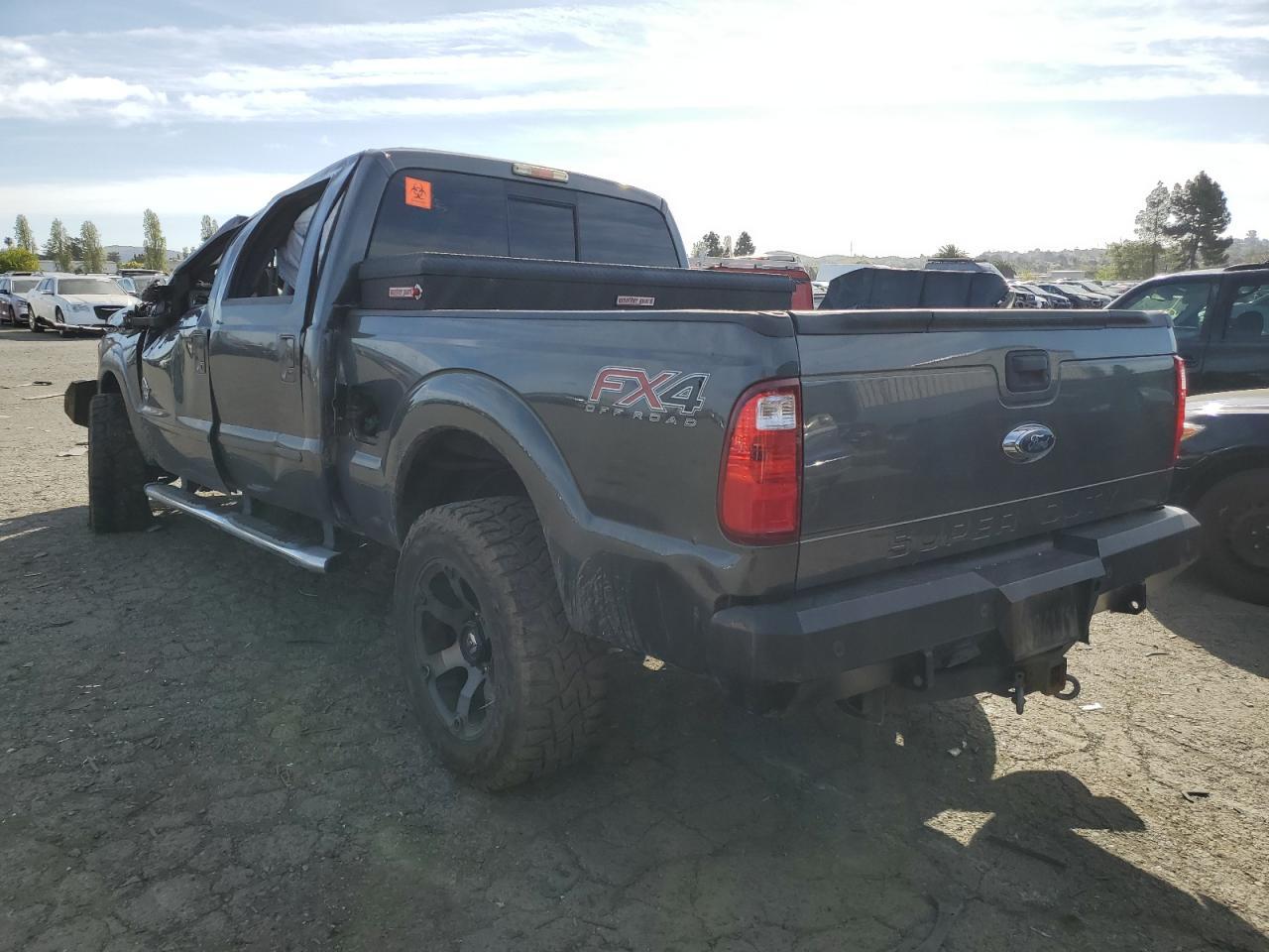 2015 FORD F250 SUPER - Фото 2
