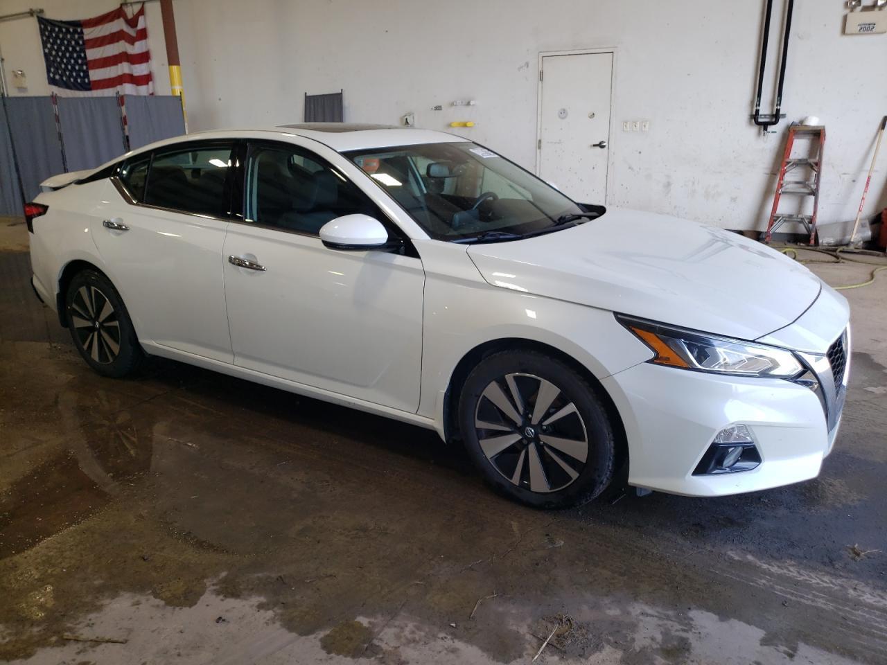 2020 NISSAN ALTIMA SV - Фото 4