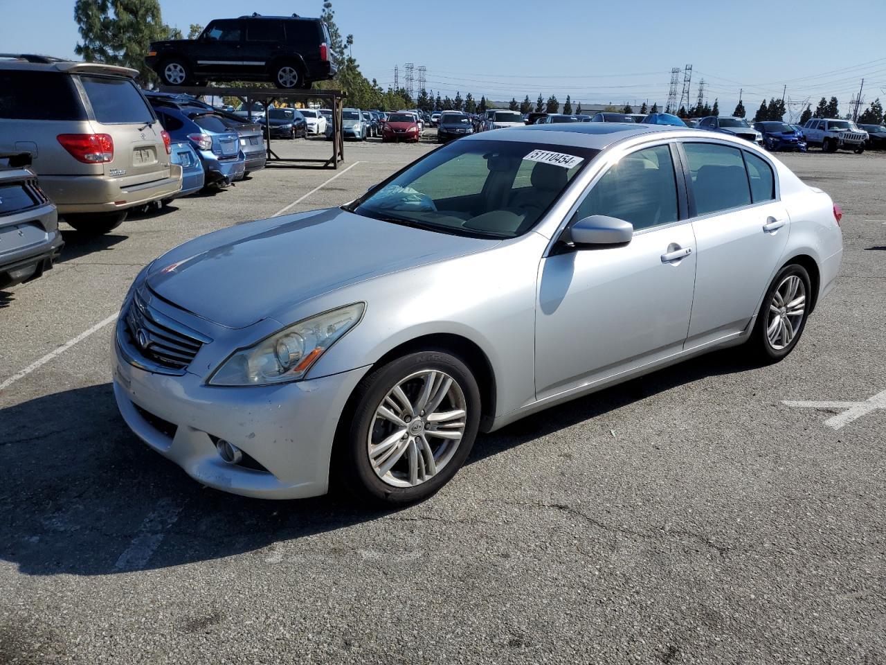 2013 INFINITI G37 BASE car image