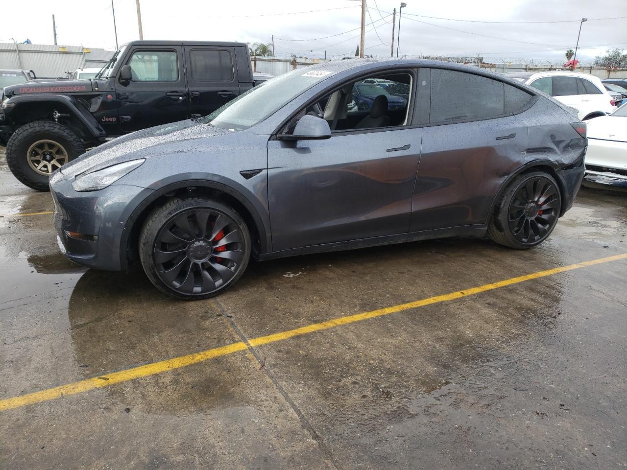 2023 TESLA MODEL Y