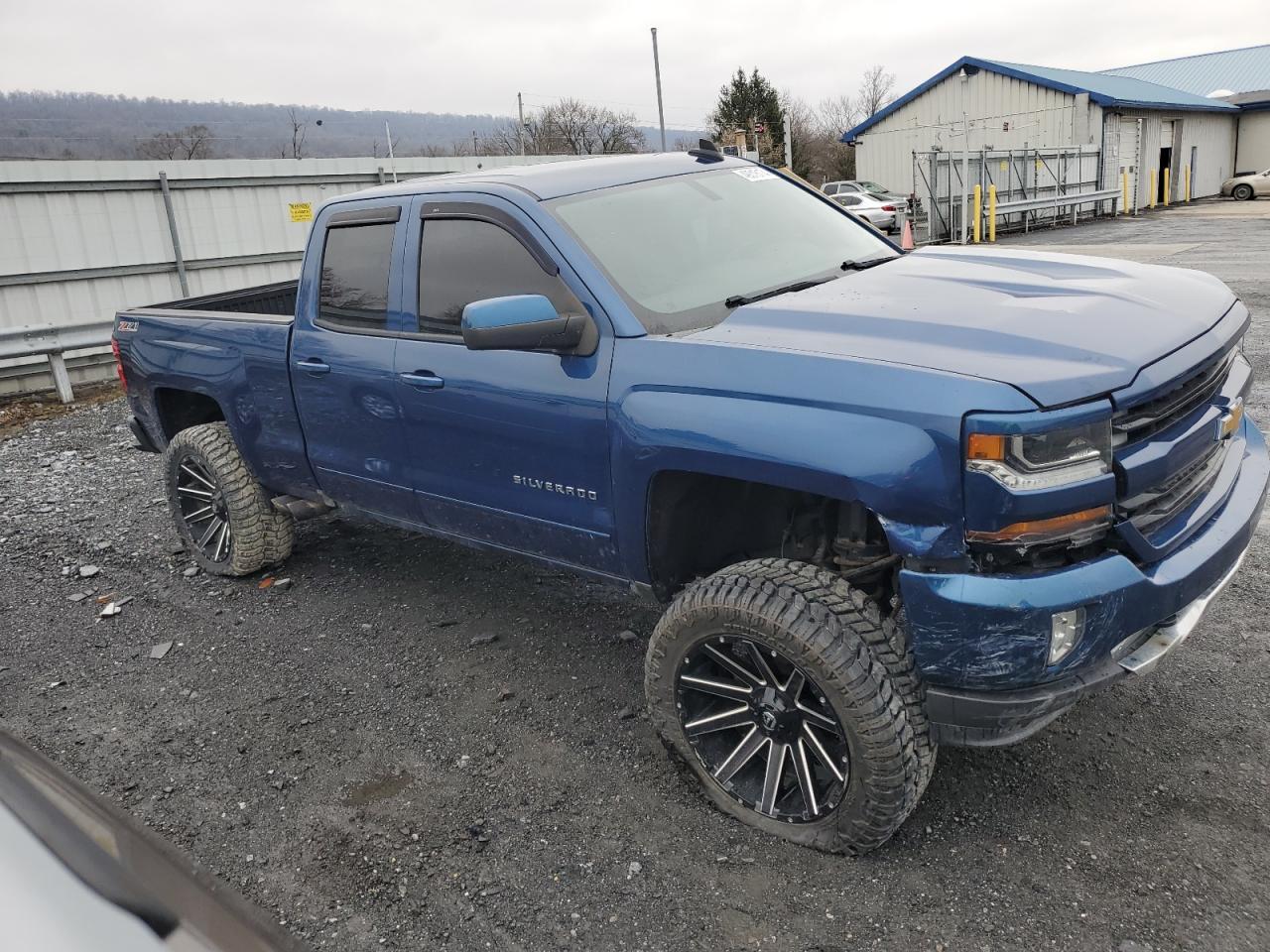 2016 CHEVROLET SILVERADO - Image 4