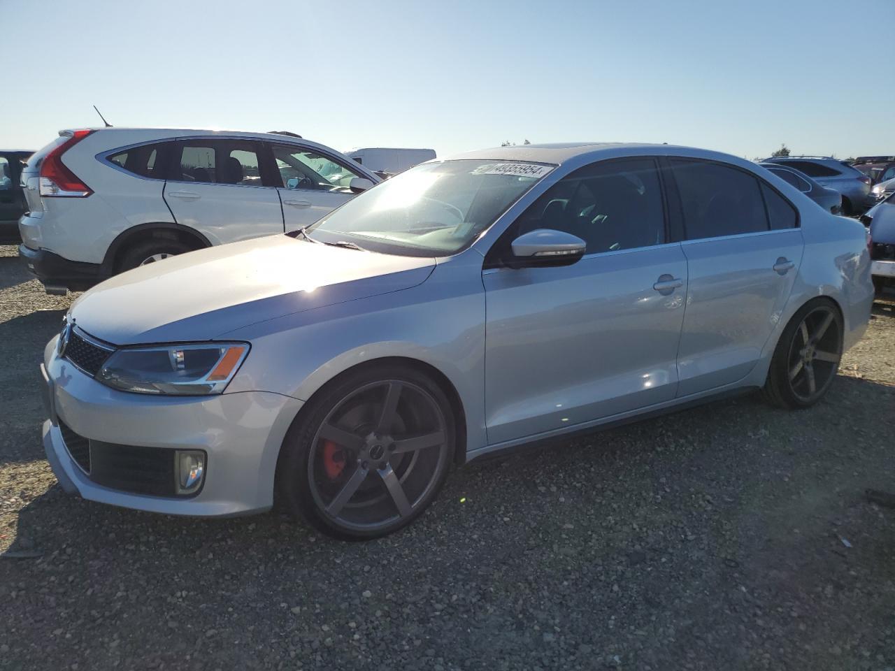 2013 VOLKSWAGEN JETTA GLI