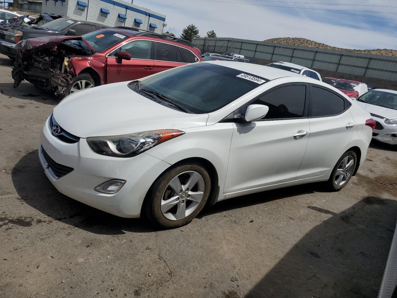 2013 HYUNDAI ELANTRA GL
