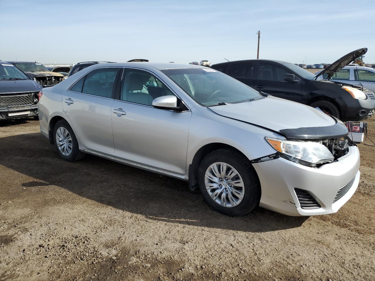 2014 TOYOTA CAMRY L - Фото 4