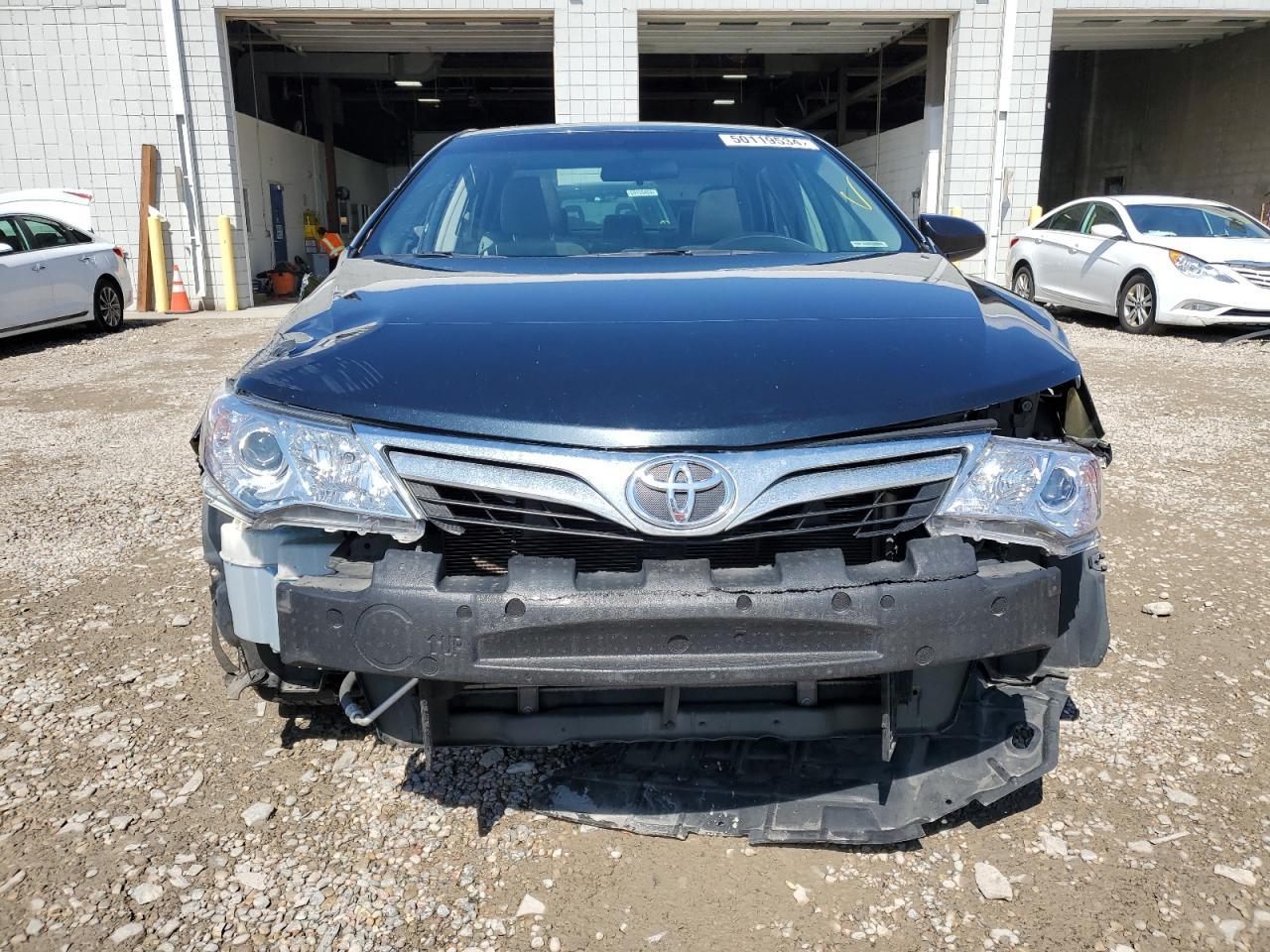 2014 TOYOTA CAMRY L - Image 5