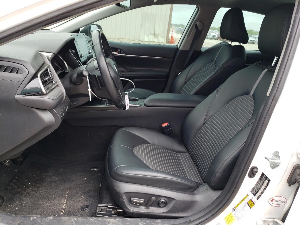 2021 TOYOTA CAMRY SE - Image 7