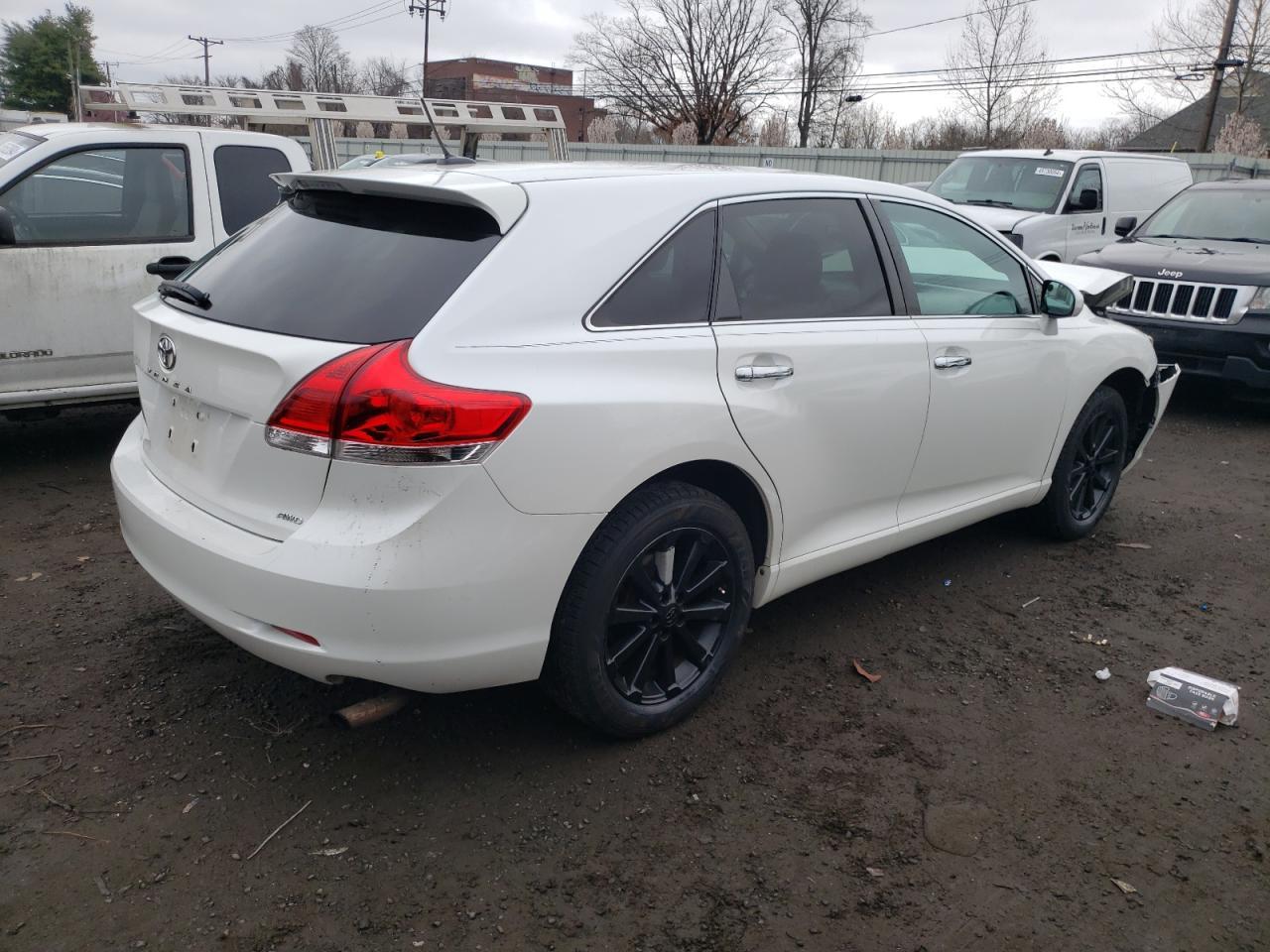 2012 TOYOTA VENZA LE - Фото 3