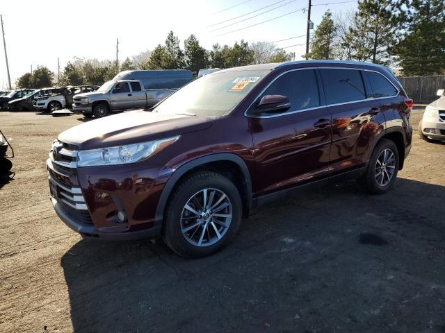 2019 Toyota Highlander Se