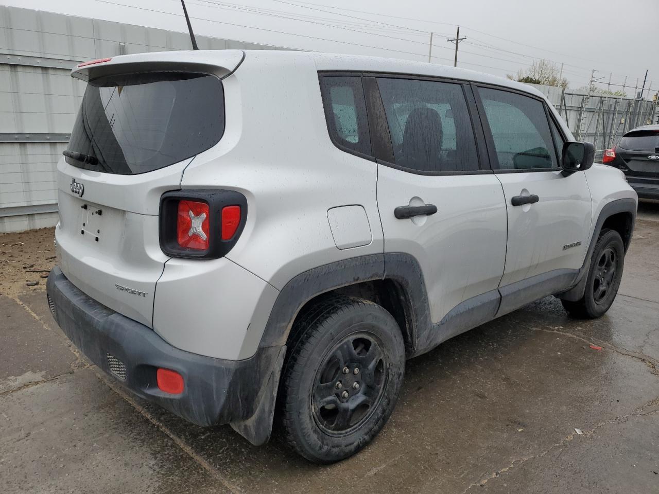 2017 JEEP RENEGADE S - Image 3