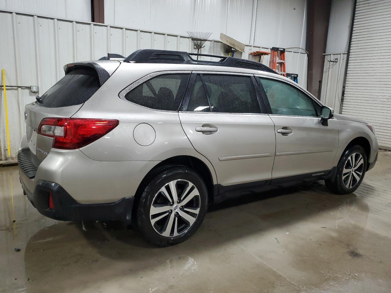 2018 SUBARU OUTBACK 2. - Фото 3