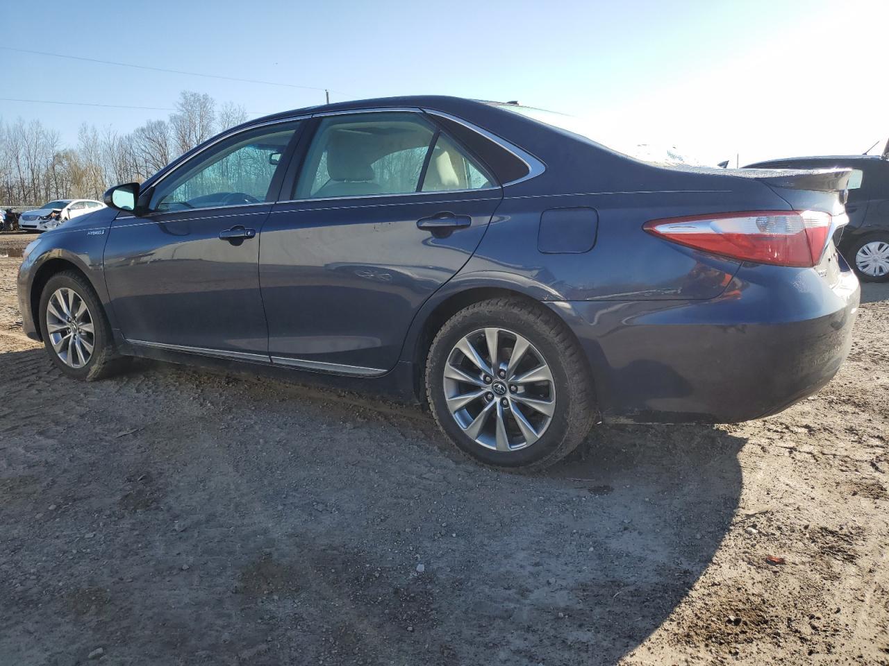 2017 TOYOTA CAMRY HYBR - Фото 2