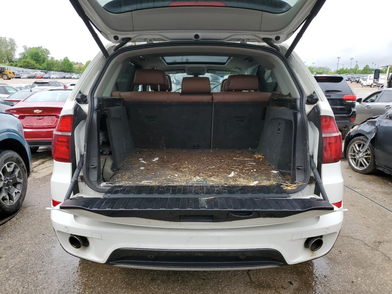 2012 BMW X5 XDRIVE3 - Фото 6