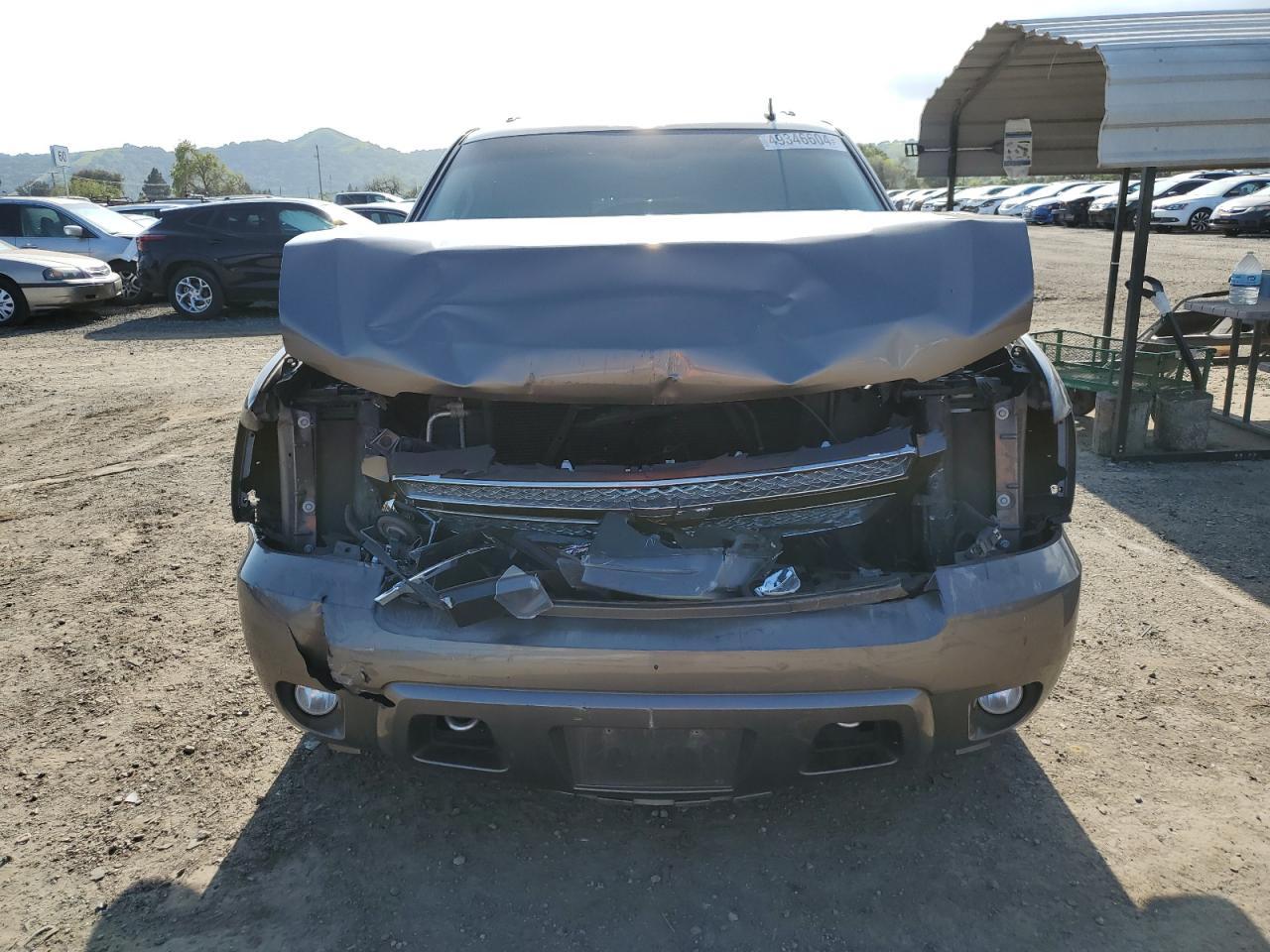 2011 CHEVROLET TAHOE K150 - Фото 5