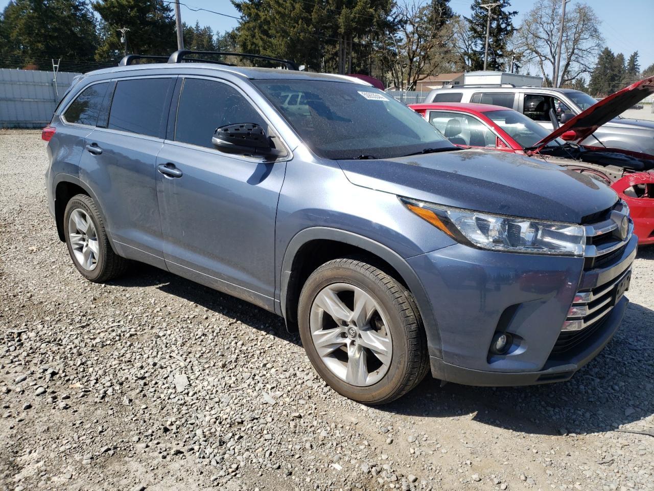 2019 TOYOTA HIGHLANDER - Фото 4