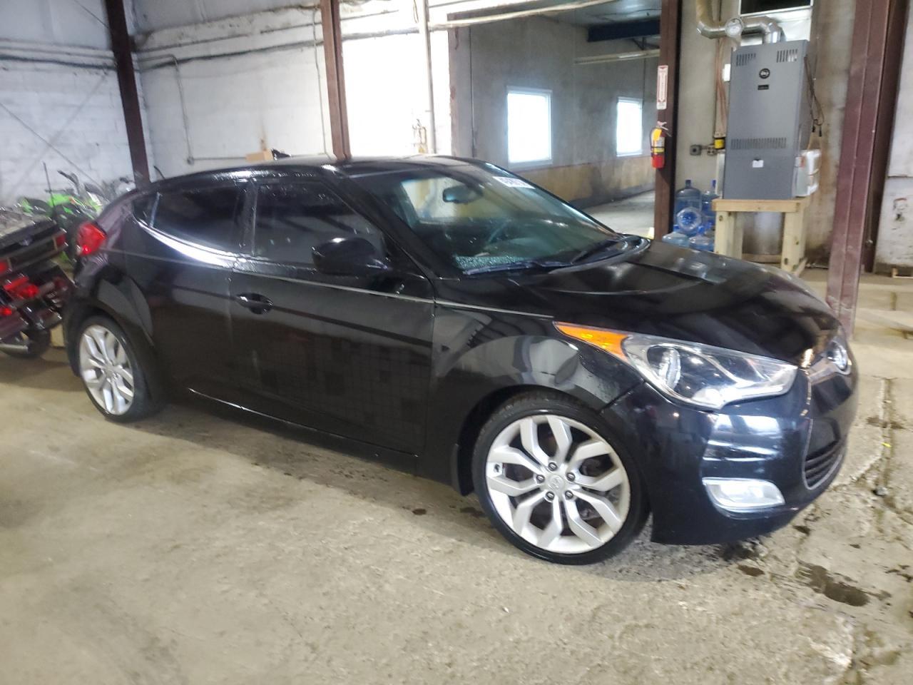 2013 HYUNDAI VELOSTER - Фото 4