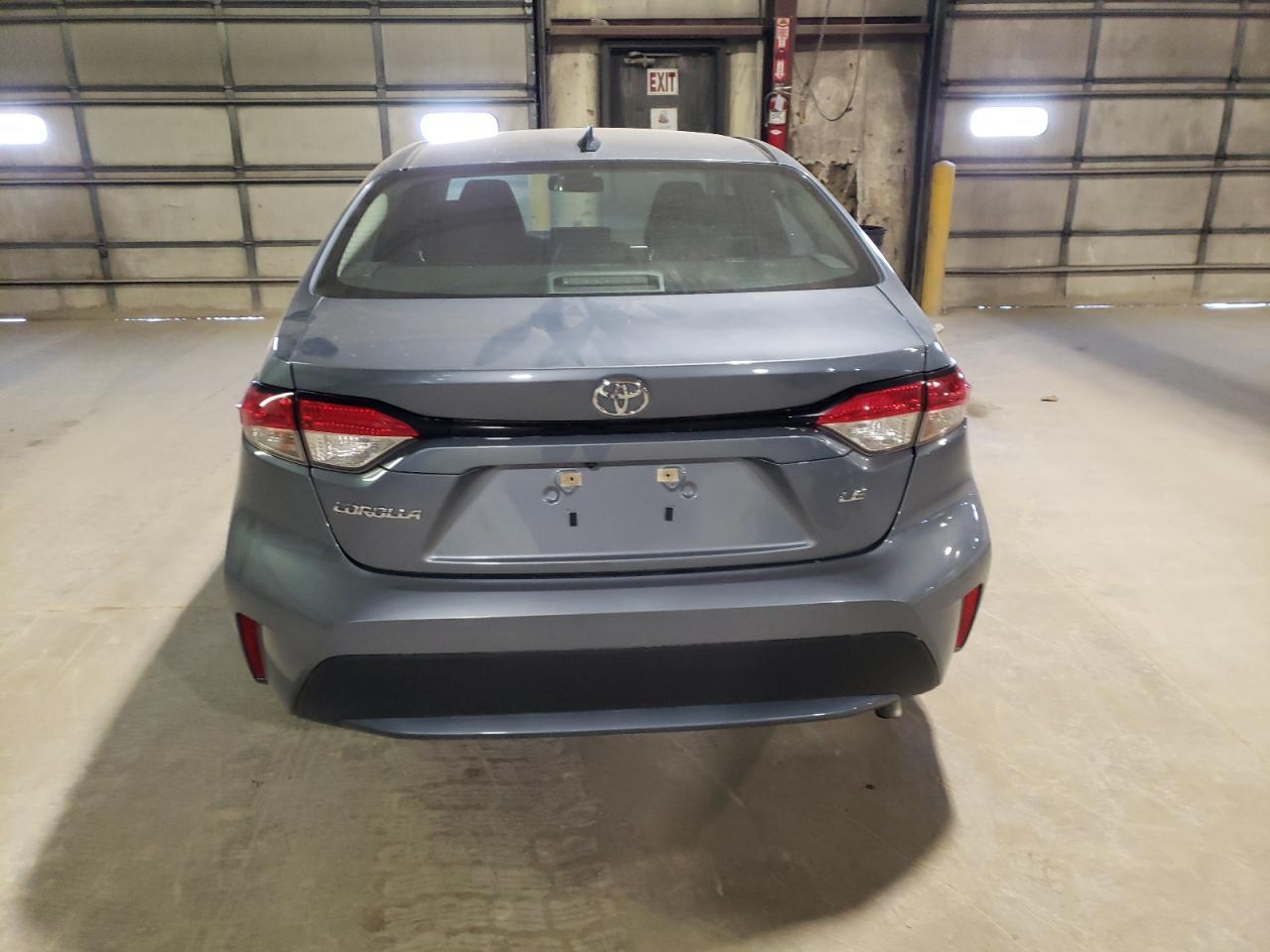 2022 TOYOTA COROLLA LE - Фото 6