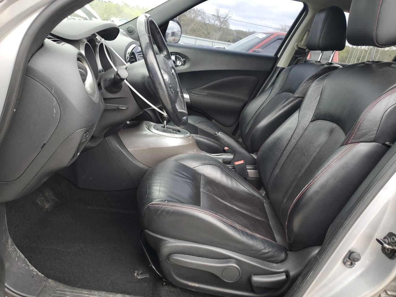 2011 NISSAN JUKE S - Фото 7