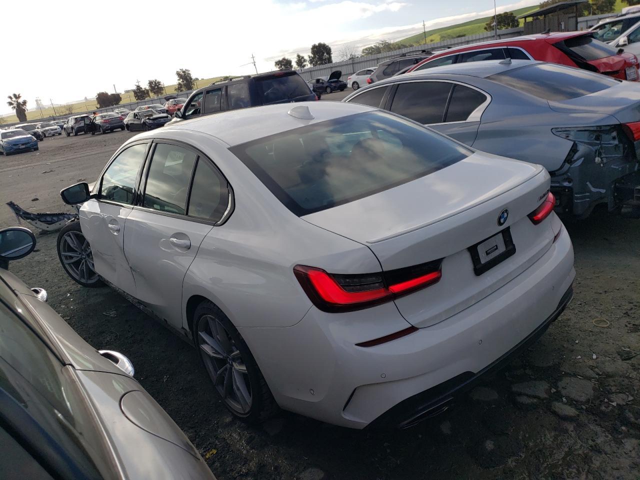 2022 BMW M340I - Image 2