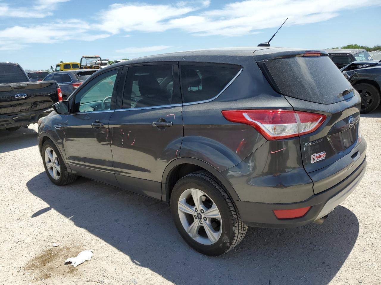 2015 FORD ESCAPE SE - Image 2