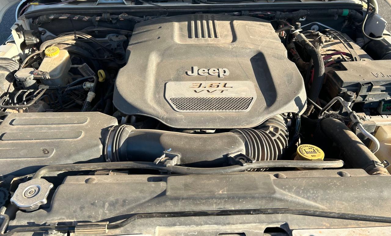 2012 JEEP WRANGLER U - Image 7