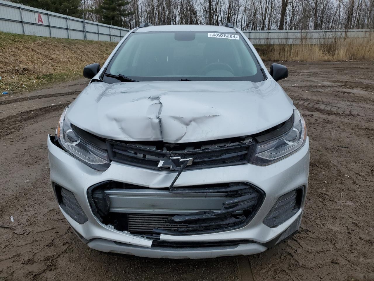 2018 CHEVROLET TRAX 1LT - Image 5