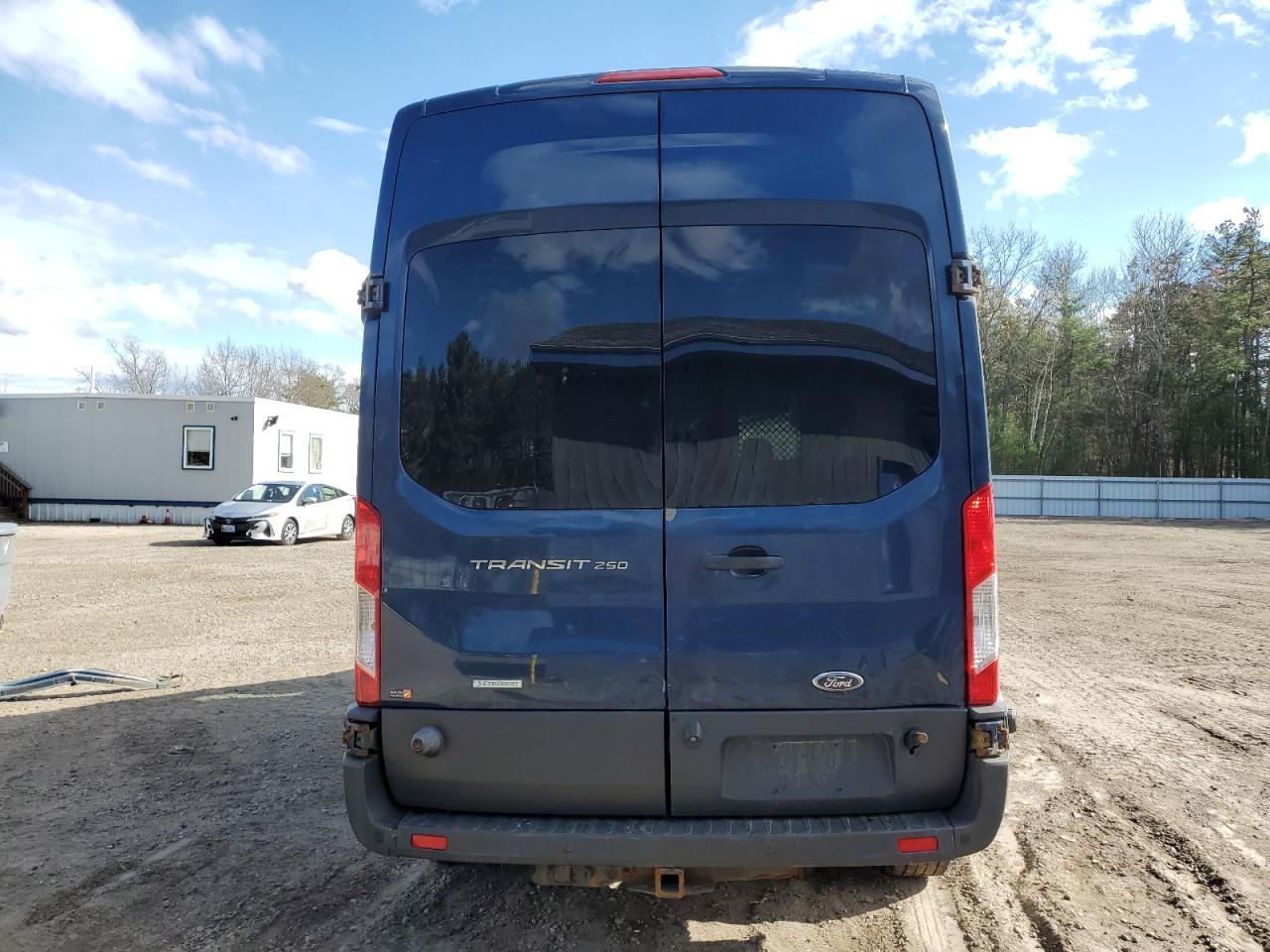2015 FORD TRANSIT T- - Фото 6